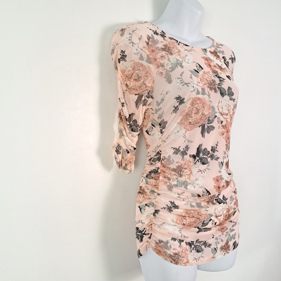 Almost Famous Floral Sheer Ruched Sides Second Skin Top - Picture 3 of 8